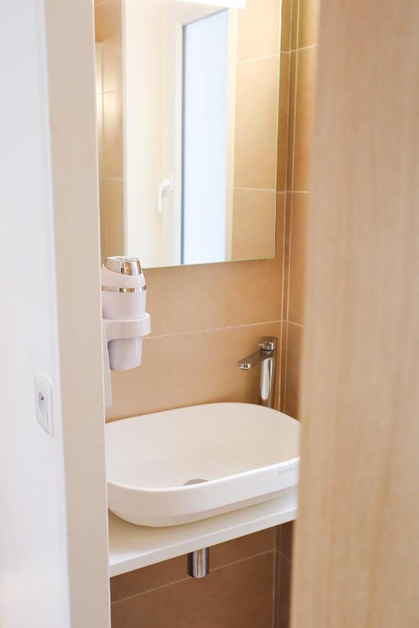 Hotel Ambassadeur Lille Dış mekan fotoğraf